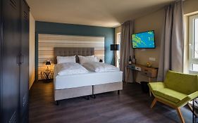 Hotel Goldene Traube - by Neugart